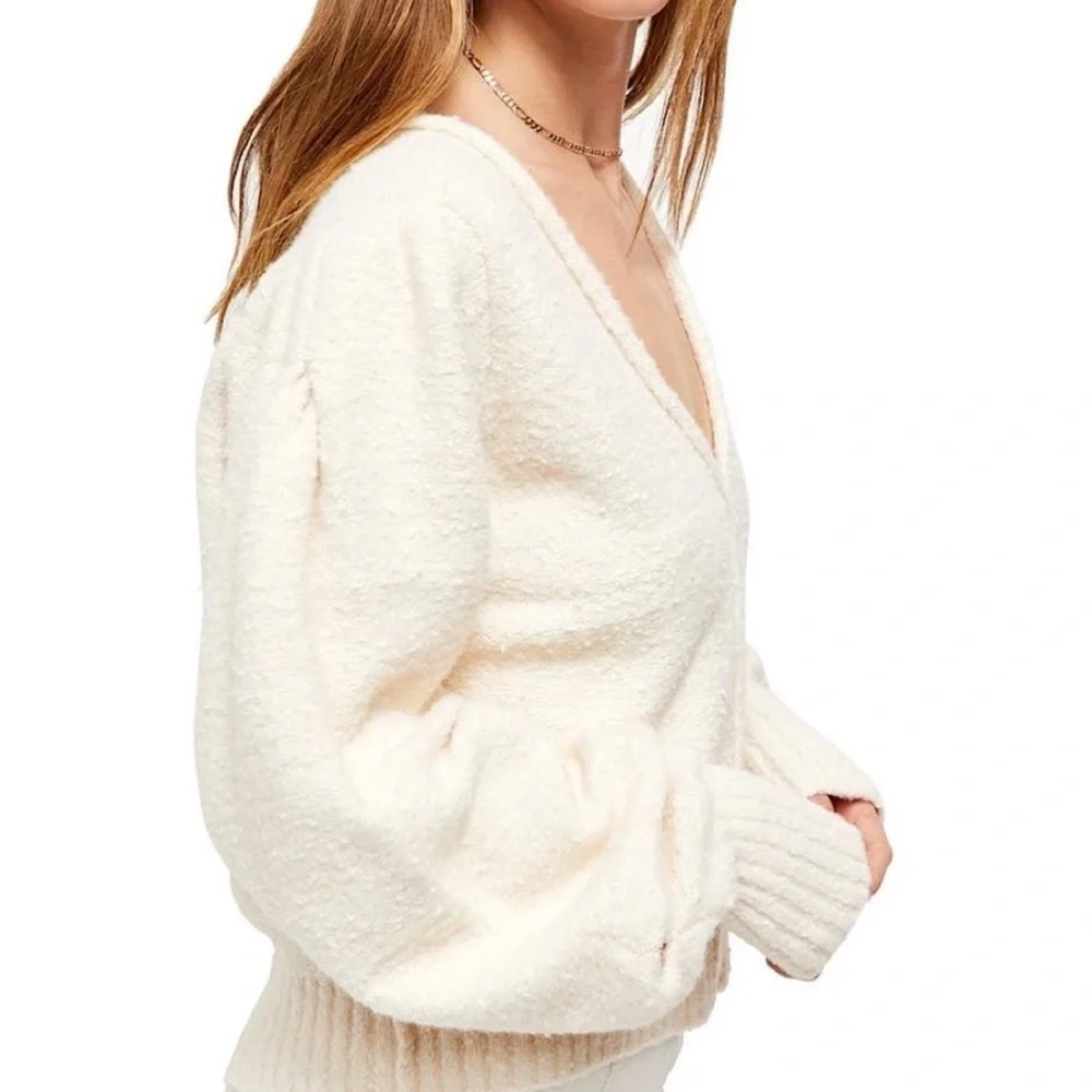 Free People Reverie Sweater Cream V-Neck Pullover Size S